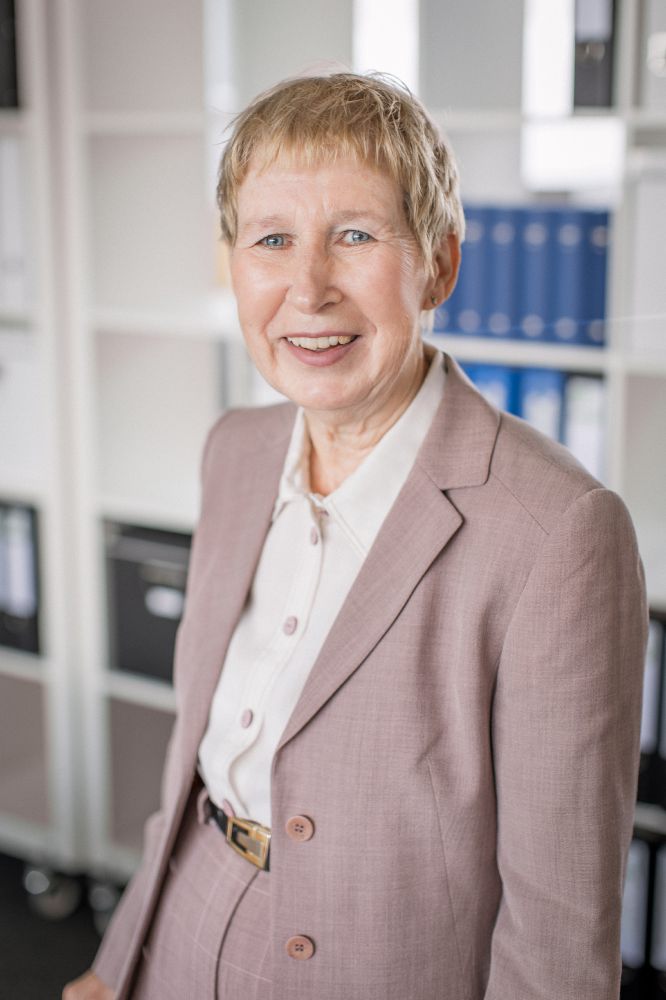 Frau Harth
